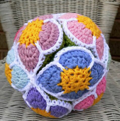 FREE Amish Puzzle Ball crochet pattern – The Crochet Architect