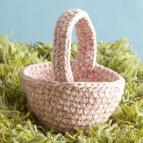 crochet Easter basket