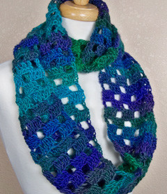 Checkerboard Cowl - The Crochet ArchitectThe Crochet Architect