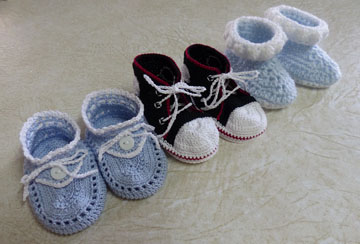 Baby Booties for Gifting smaller
