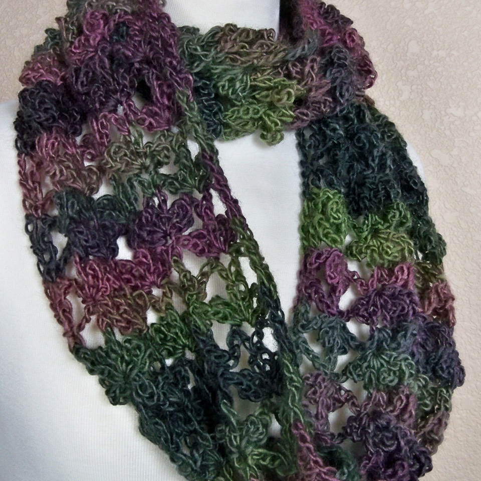 crochet cowl